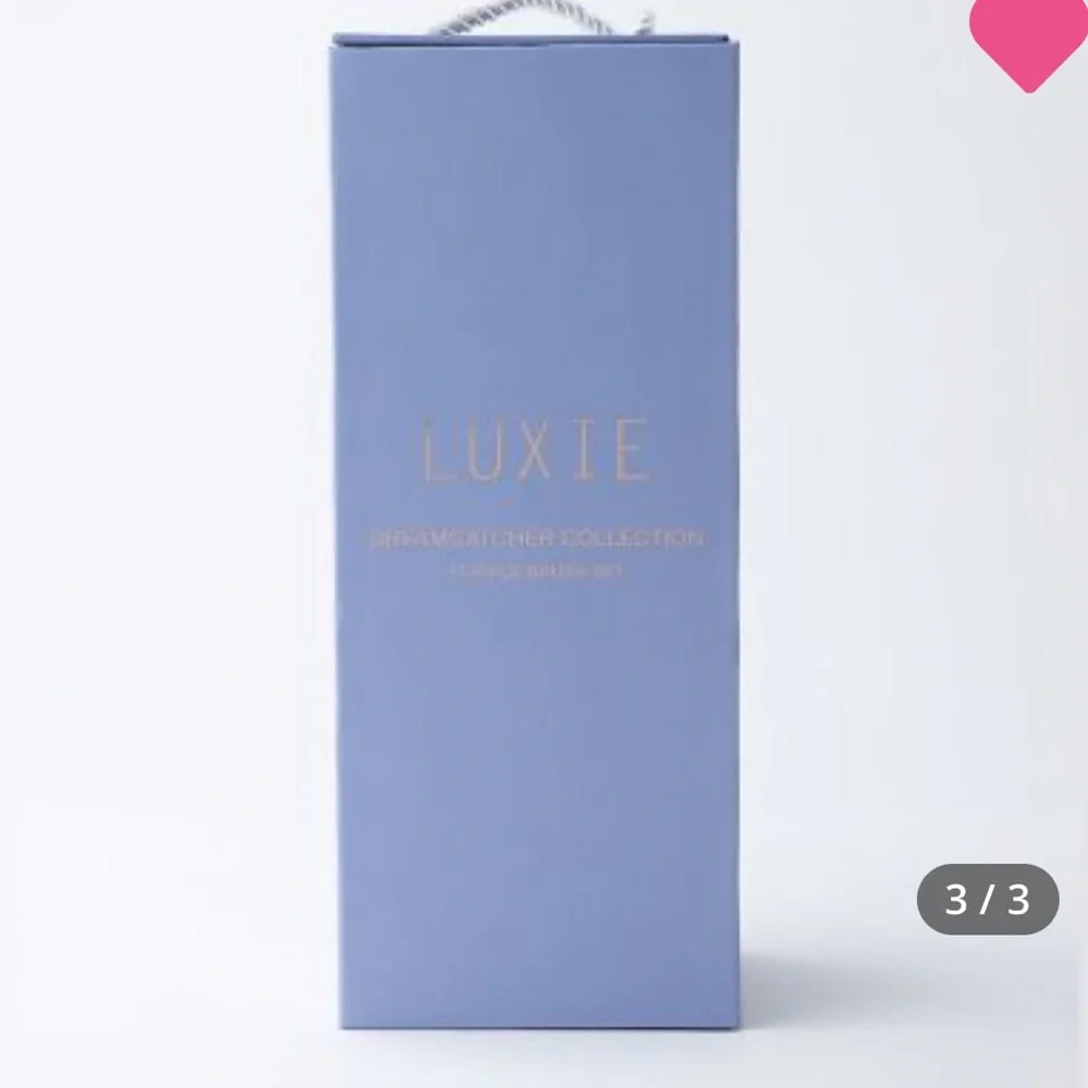 LUXIE 16p Dreamcatcher Brush Set & Cup Holder $175 NWT